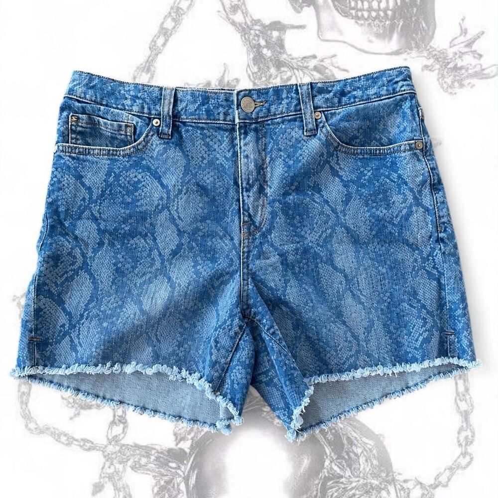 Seven7 Blue denim shorts